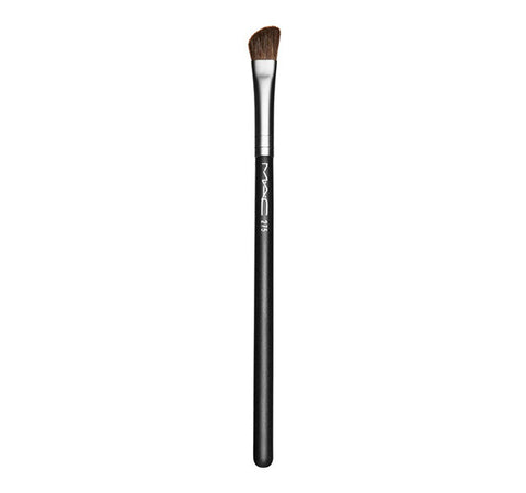 M A C Cosmetics 275 Medium Angled Shading Brush - Spa-llywood.com